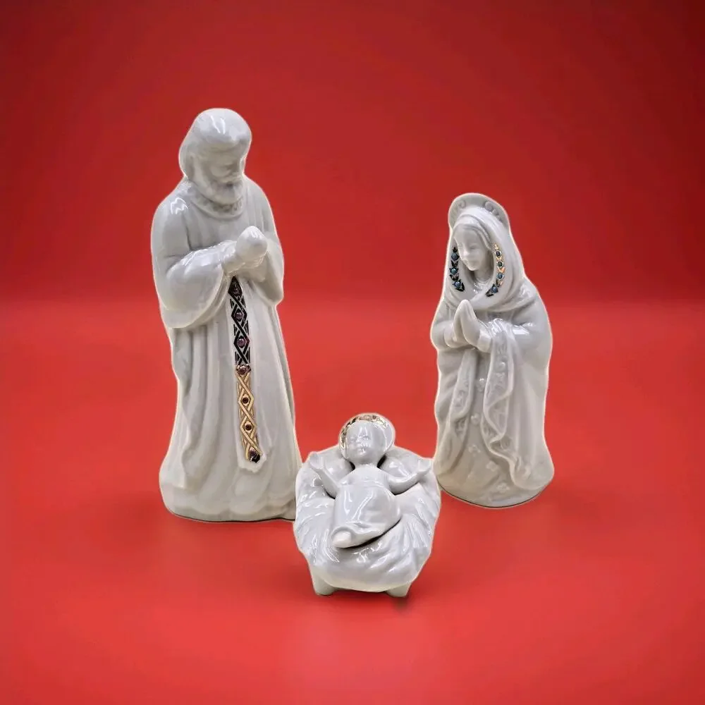 Lenox China Jewels Ivory Nativity Porcelain Joseph, Mary & Baby Jesus in Box